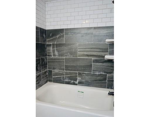 110 Oak Hollow Road Springfield, MA 01128 - Photo 25 of 30