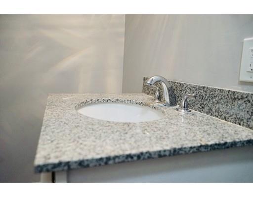 110 Oak Hollow Road Springfield, MA 01128 - Photo 29 of 30
