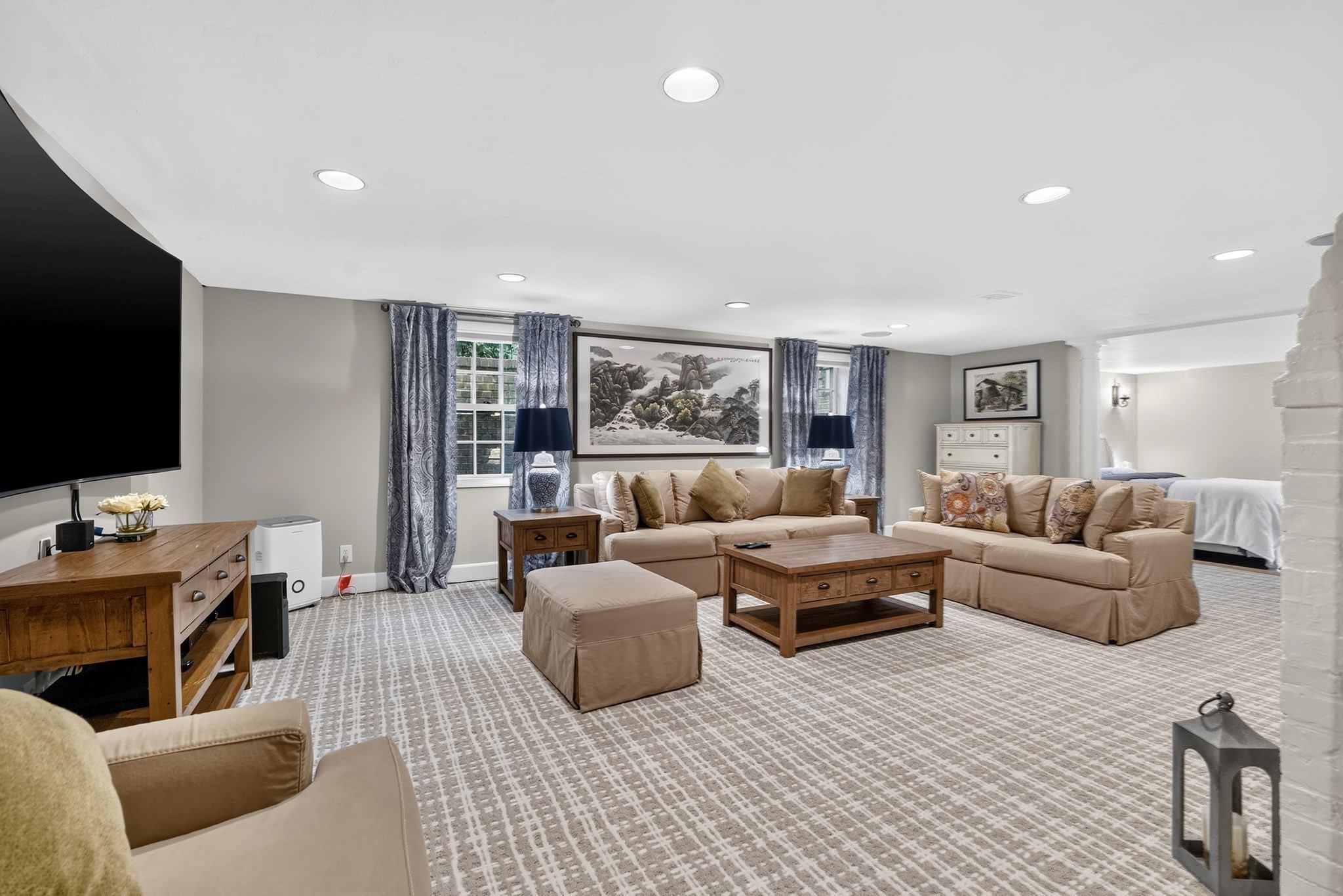 97 Arnold Road Wellesley, MA 02481 - Photo 32 of 37 Gallery Image 32