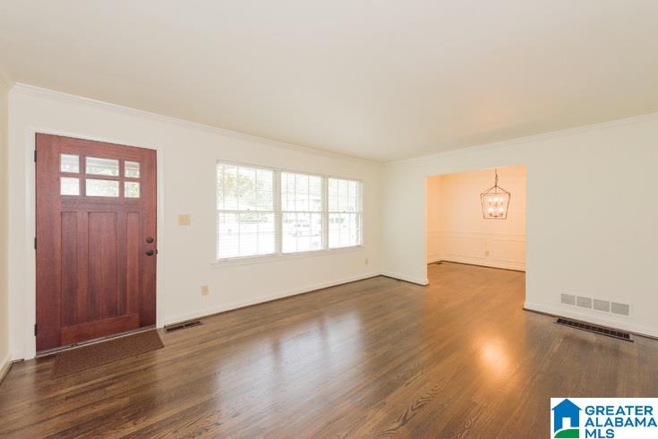4452 MountainDale Road Birmingham, AL 35213 - Photo 5 of 36