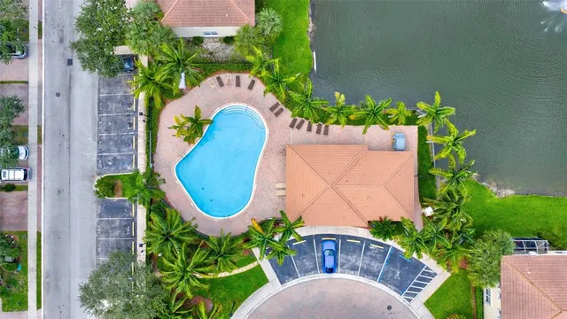 $425,000 | 3230 Northwest 32nd Terrace, Unit 3230, Oakland Park, FL 33309