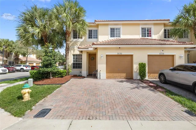 $425,000 | 3230 Northwest 32nd Terrace, Unit 3230, Oakland Park, FL 33309