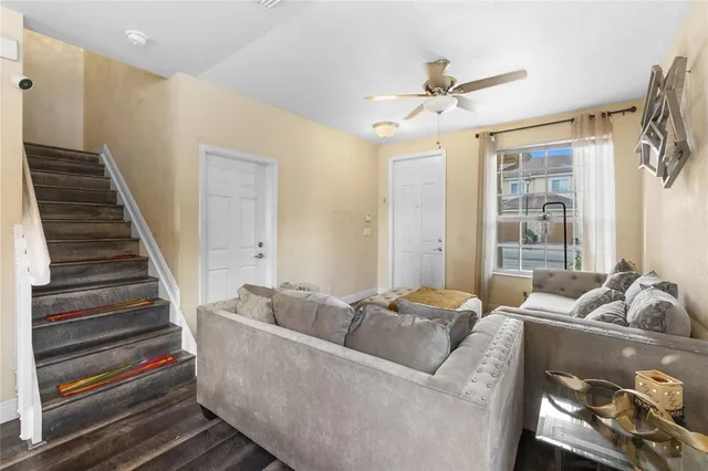 $425,000 | 3230 Northwest 32nd Terrace, Unit 3230, Oakland Park, FL 33309