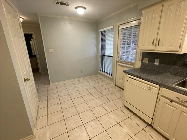 $2,150 | 2705 Cummings Drive, Bedford, TX 76021