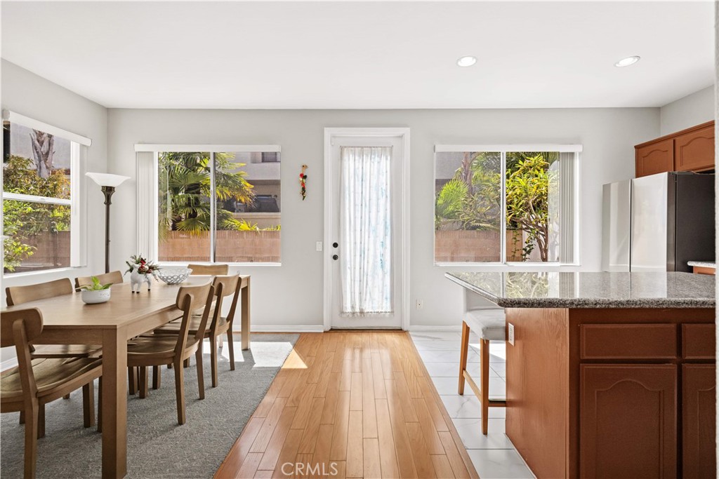 2626 West Ball Road, Unit J2 Anaheim, CA 92804 - Photo 15 of 46 Gallery Image 15