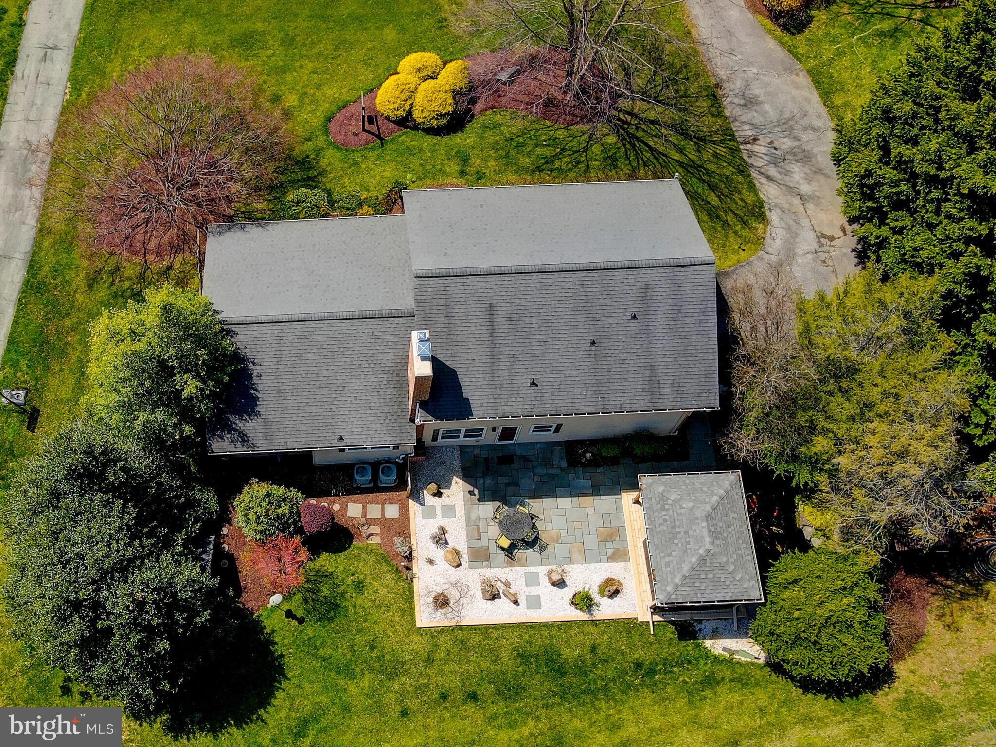 1218 Temfield Road Towson, MD 21286 - Photo 4 of 55
