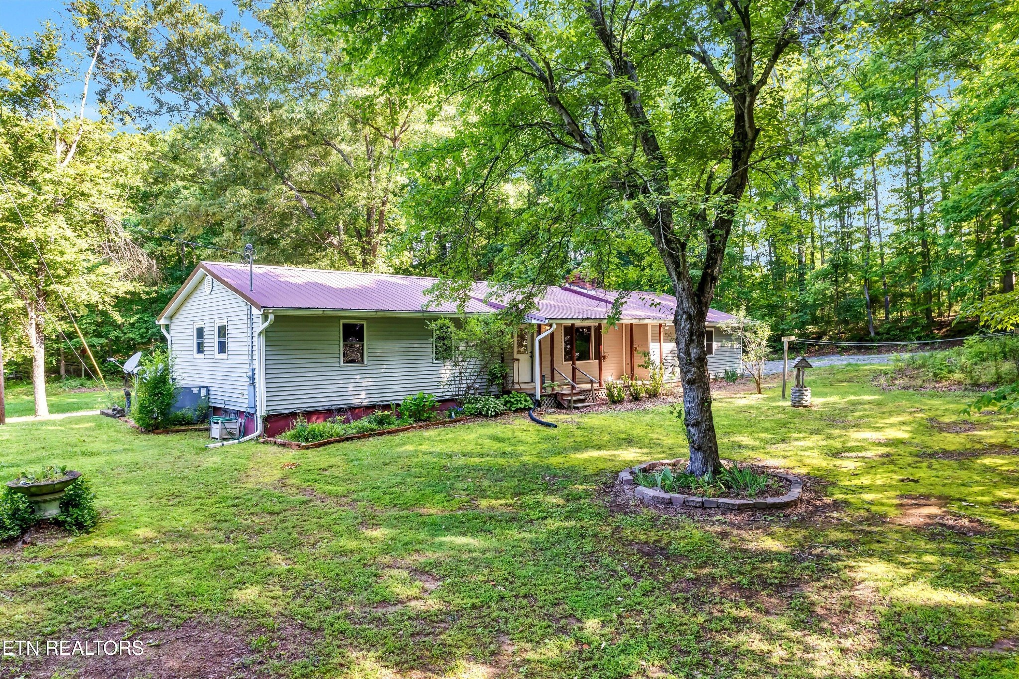 152 Spring Lane Philadelphia, TN 37846 - Photo 4 of 59