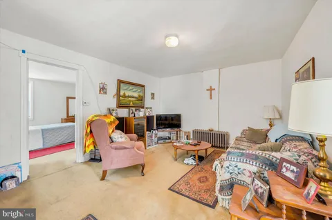 $299,900 | 815 Tremont Avenue, Norristown, PA 19401