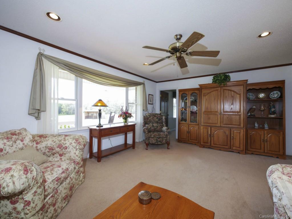 119 Guilford Road Harmony, NC 28634 - Photo 6 of 16 Gallery Image 6