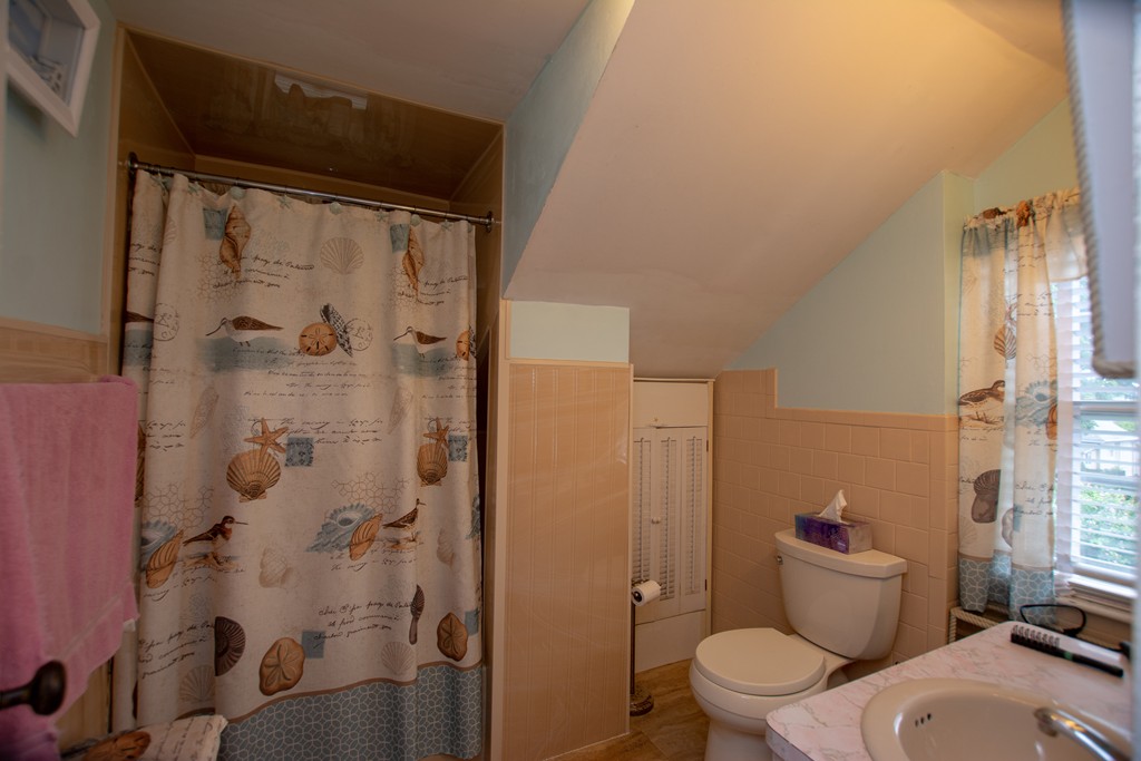 46 Bayberry Road Quincy, MA 02171 - Photo 8 of 9 Gallery Image 8