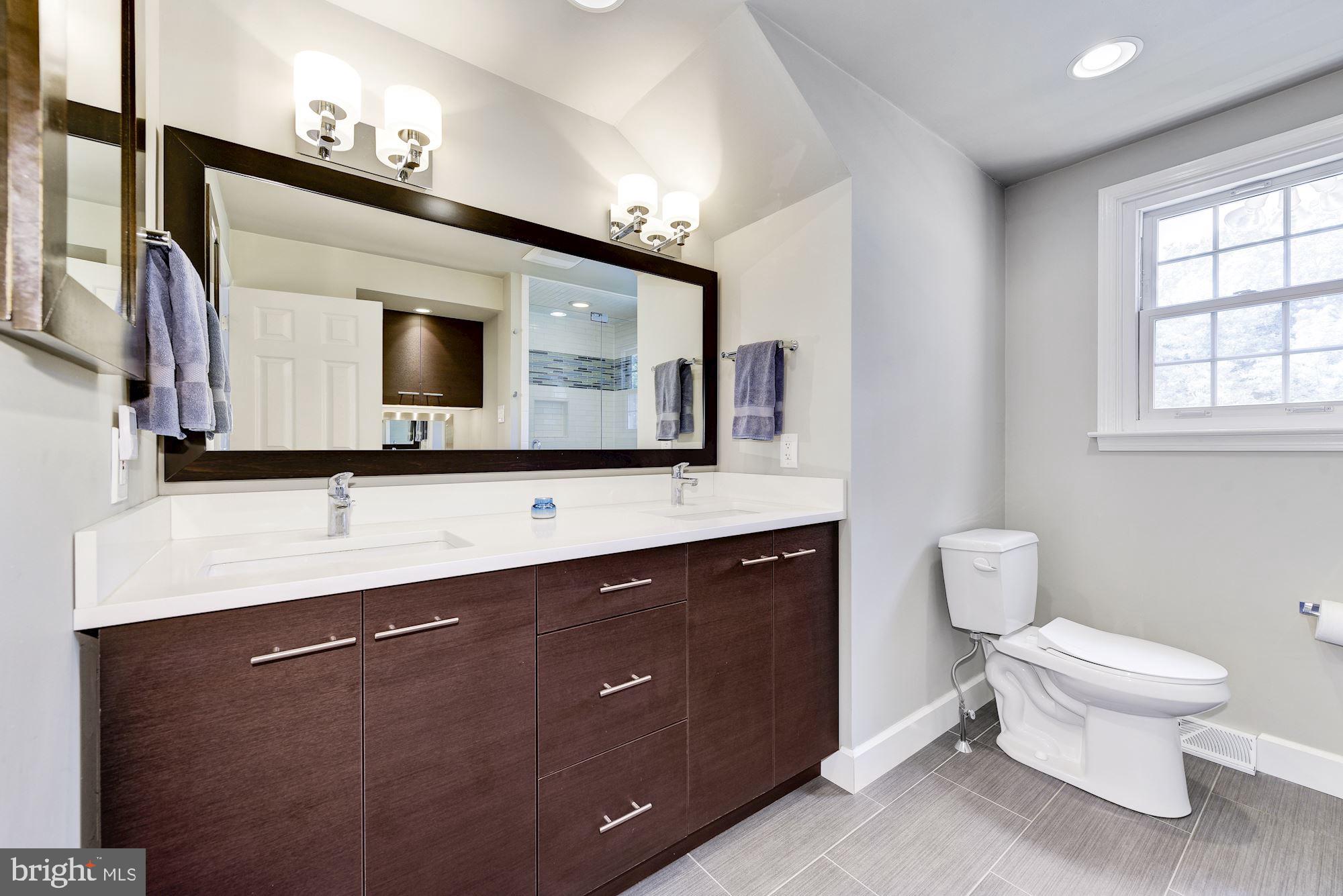 509 Sentinel Road Moorestown, NJ 08057 - Photo 14 of 25 Master Bath