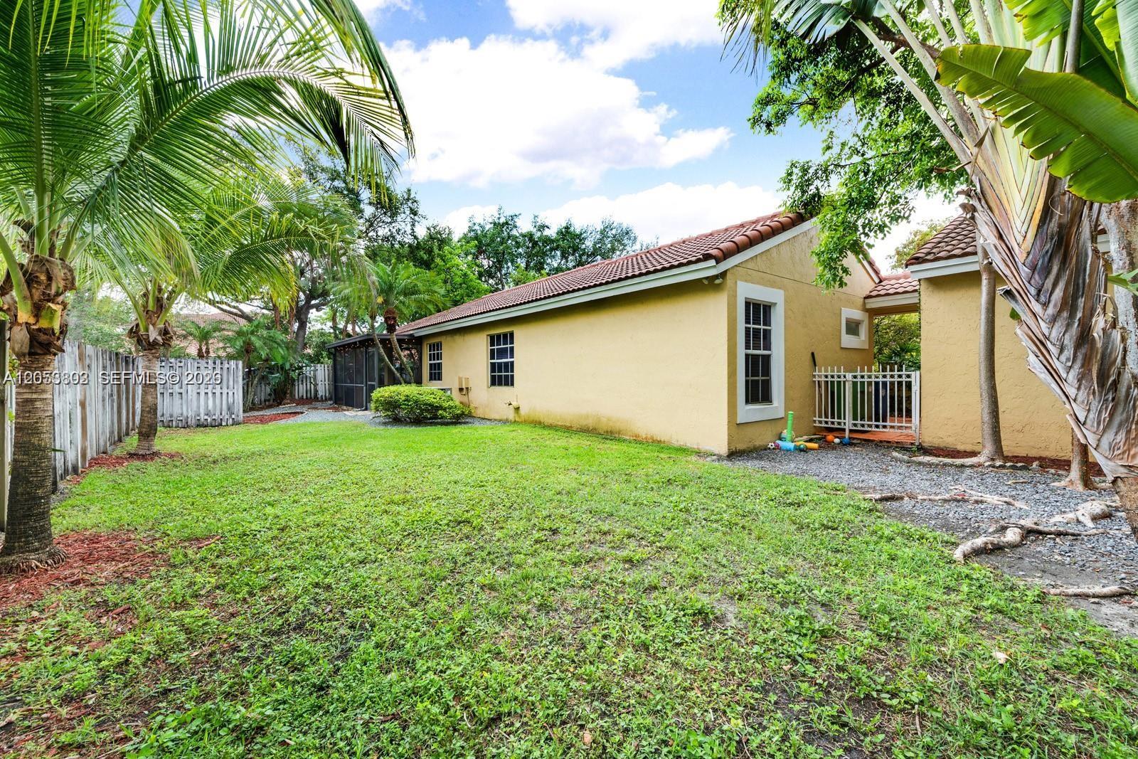 1377 Garden Road, Unit 1377 Weston, FL 33326 - Photo 26 of 32