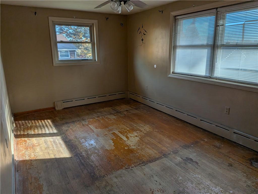 338 Moon Clinton Road Coraopolis, PA 15108 - Photo 6 of 13 an empty room with a window