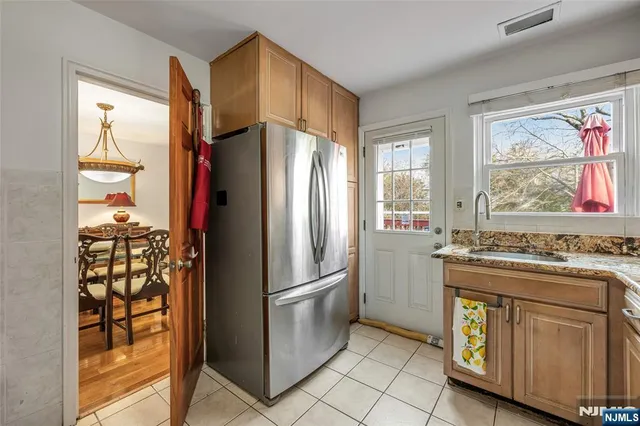 $629,900 | 17 Porter Road, West Orange, NJ 07052