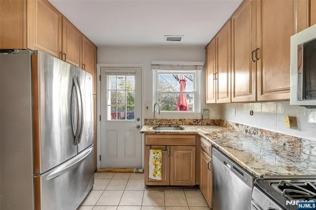 $629,900 | 17 Porter Road, West Orange, NJ 07052