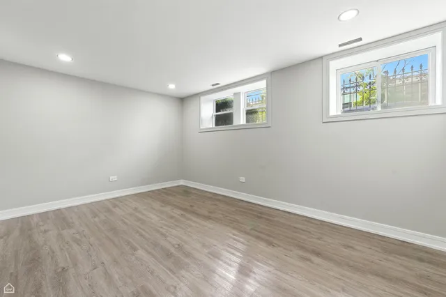 $1,950 | 4351 South King Drive, Unit G, Chicago, IL 60653