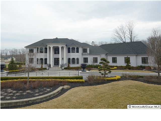 8 Embry Farm Road Marlboro, NJ 07746 - Photo 1 of 3 Primary Photo