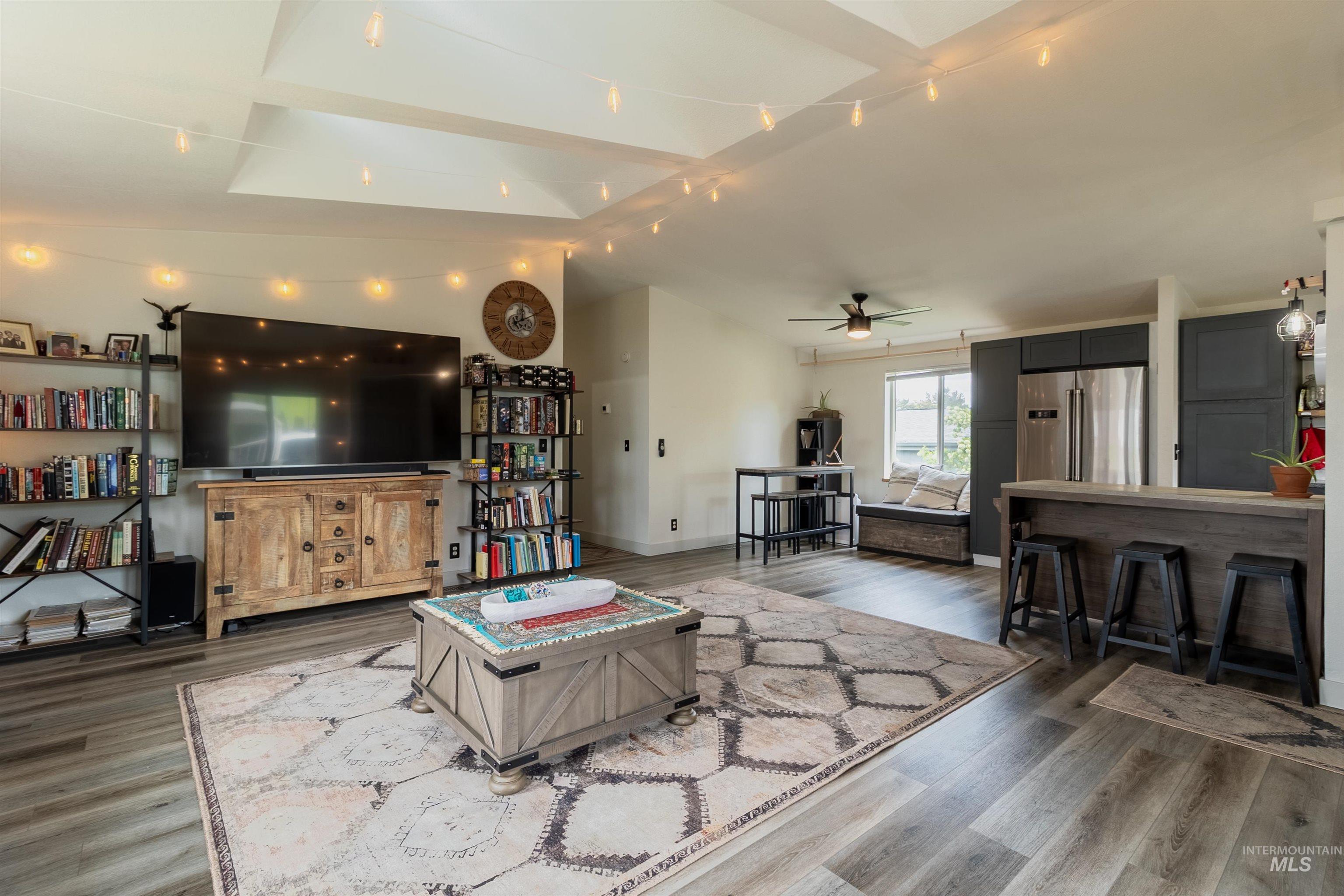 609 North Almon Street, Unit 4012 Moscow, ID 83843 - Photo 15 of 33