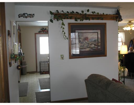 2458 Shrine Road Springfield, OH 45502 - Photo 4 of 12