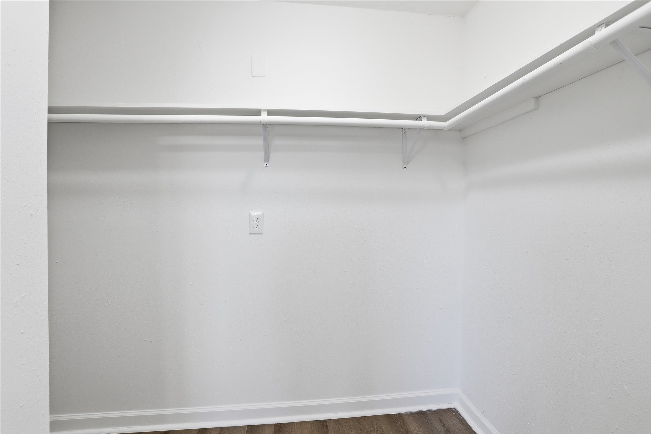 1707 Johnson Street Pasadena, TX 77502 - Photo 31 of 45 a view of closet