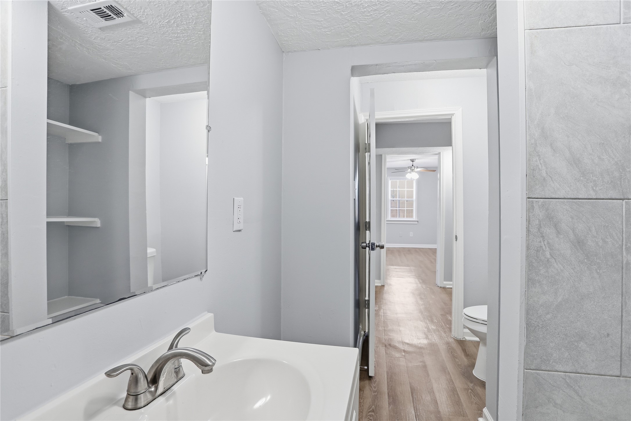 1707 Johnson Street Pasadena, TX 77502 - Photo 36 of 45 a bathroom with a sink and a tub