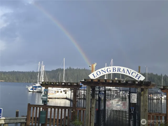 $680,000 | 7021 Cliff Avenue Southwest, Longbranch, WA 98351