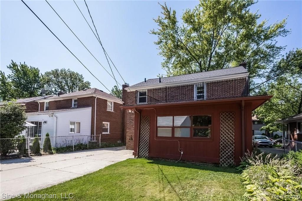 1766 Newcastle Road Grosse Pointe, MI 48236 - Photo 33 of 39