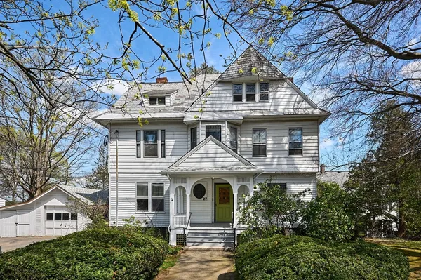 $1,165,000 | 27 Crescent Street, Northampton, MA 01060