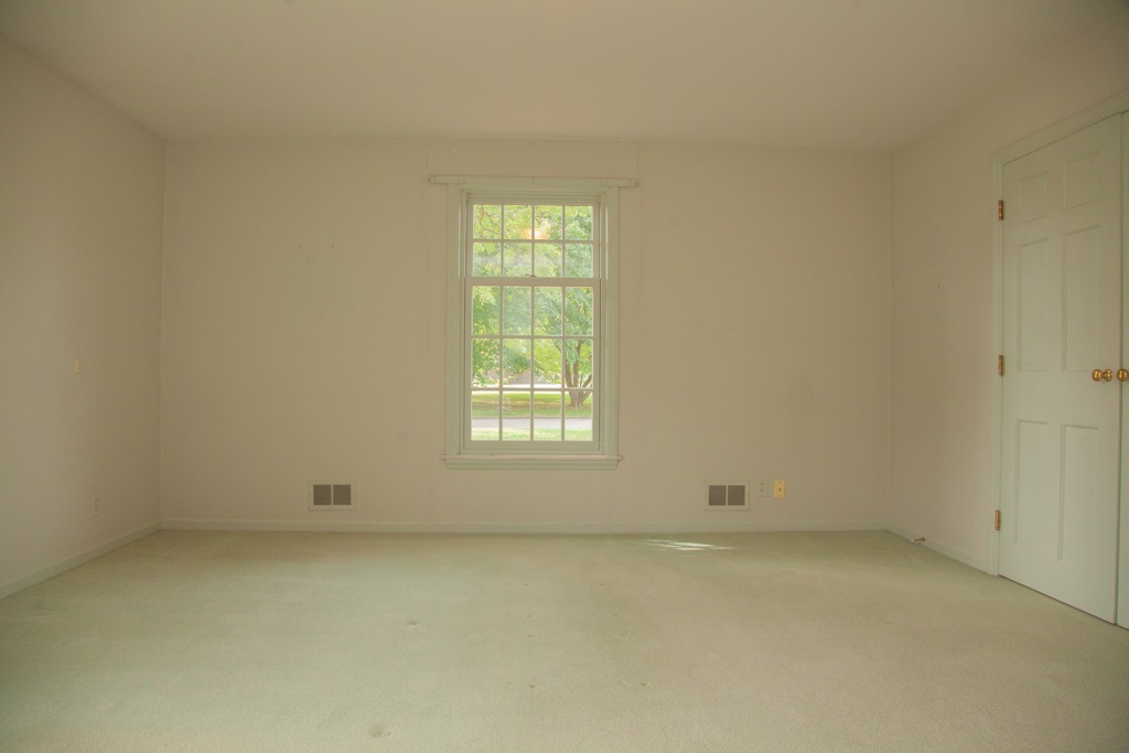 920 South Colony Road Evansville, IN 47714 - Photo 14 of 28 Gallery Image 14
