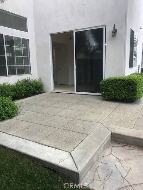 5 Laconia Irvine, CA 92614 - Photo 30 of 35 a view of outdoor space