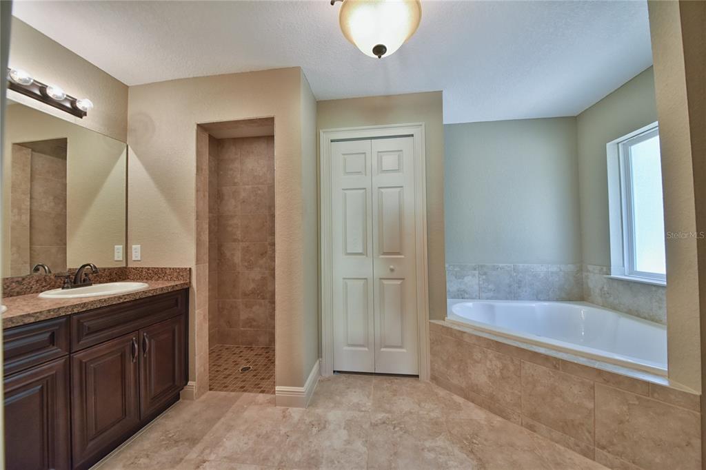17600 Southwest 18th Avenue Road Ocala, FL 34473 - Photo 18 of 19 Gallery Image 18