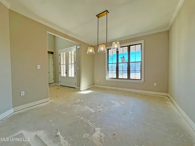 $689,900 | 276 Cedar Crst Cove, Byhalia, MS 38611