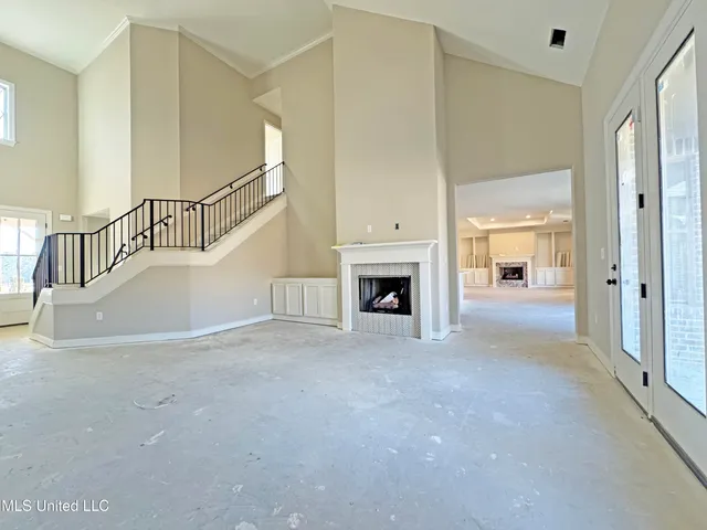 $689,900 | 276 Cedar Crst Cove, Byhalia, MS 38611