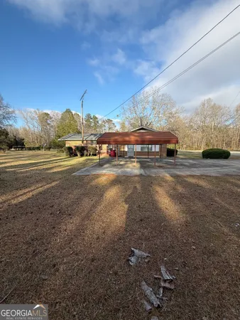 a view of a street with an trees