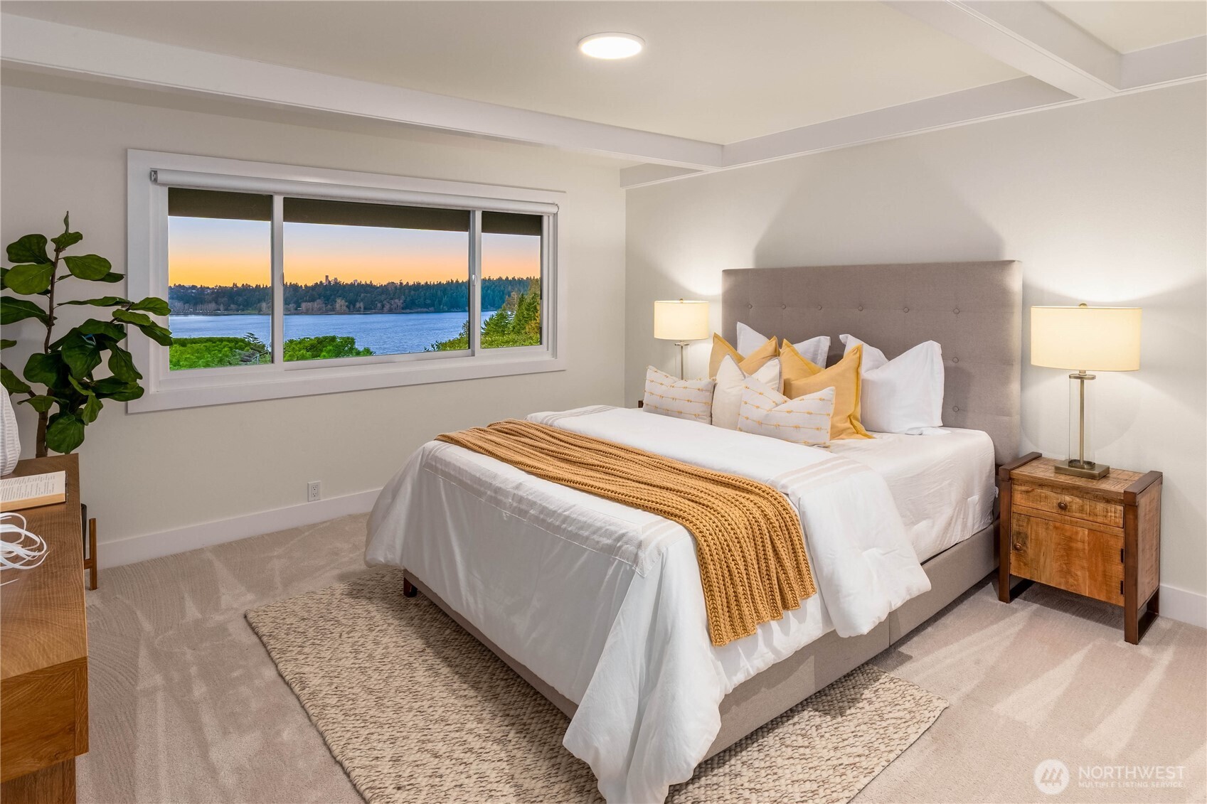 7580 Southeast 71st Street Mercer Island, WA 98040 - Photo 28 of 39