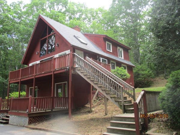 319 Partridge Hill Road Charlton, MA 01507 - Photo 1 of 16 Gallery Image 1