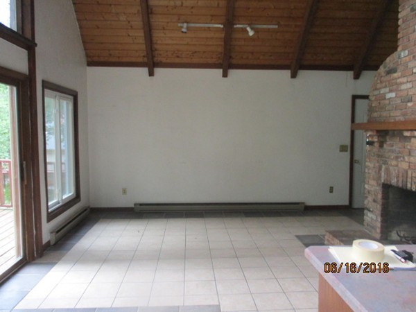 319 Partridge Hill Road Charlton, MA 01507 - Photo 4 of 16 Gallery Image 4