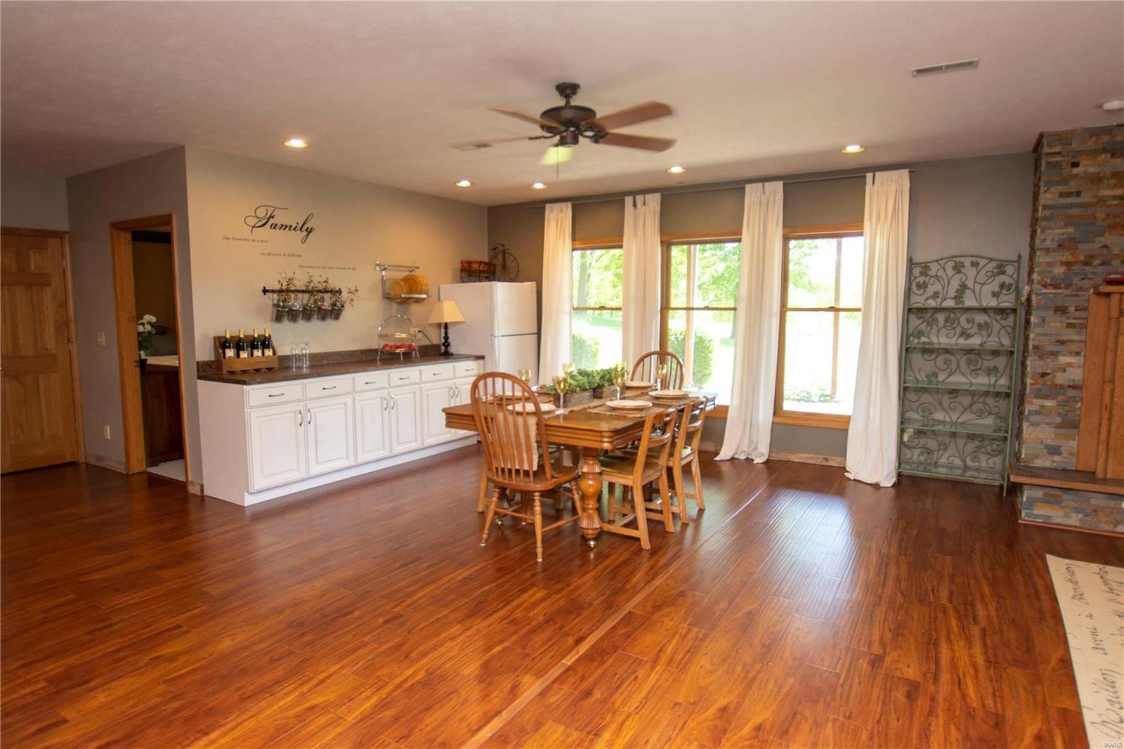 15380 Stagecoach Road Carlinville, IL 62626 - Photo 46 of 94 Gallery Image 46