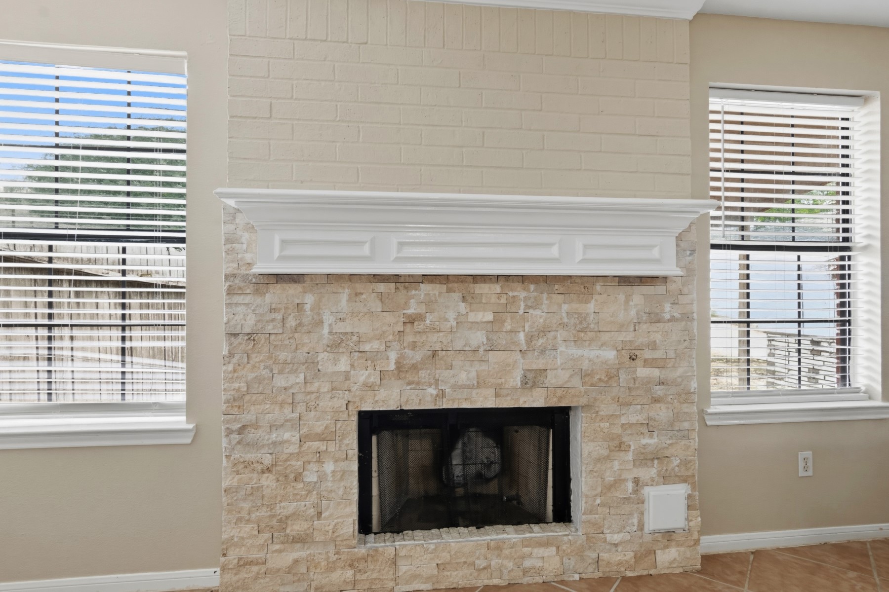 8606 Prima Street Houston, TX 77083 - Photo 9 of 24