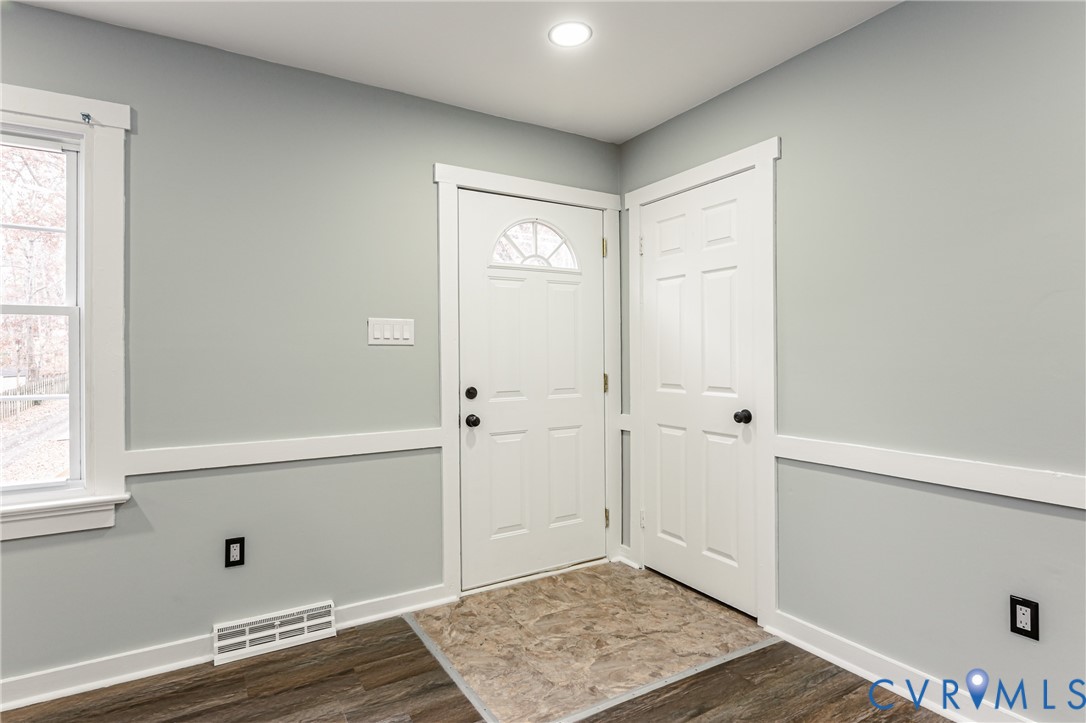 113 Eastman Road Chesterfield, VA 23236 - Photo 6 of 47 a view of an empty room