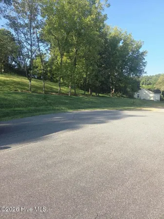 $68,500 | 23 Mcglamery Farm Drive, Hayesville, NC 28904