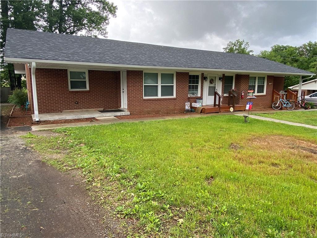 419 Blessing Drive Dobson, NC 27017 - Photo 2 of 17