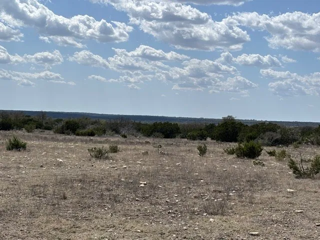 $749,900 | 141 SD 73510, Rocksprings, TX 78880