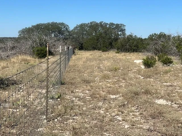 $749,900 | 141 SD 73510, Rocksprings, TX 78880