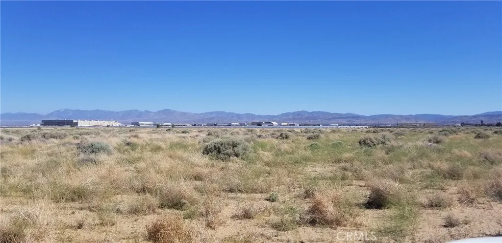 25 East E Avenue Palmdale, CA 93552 - Photo 4 of 4 a view of a city with lush green forest