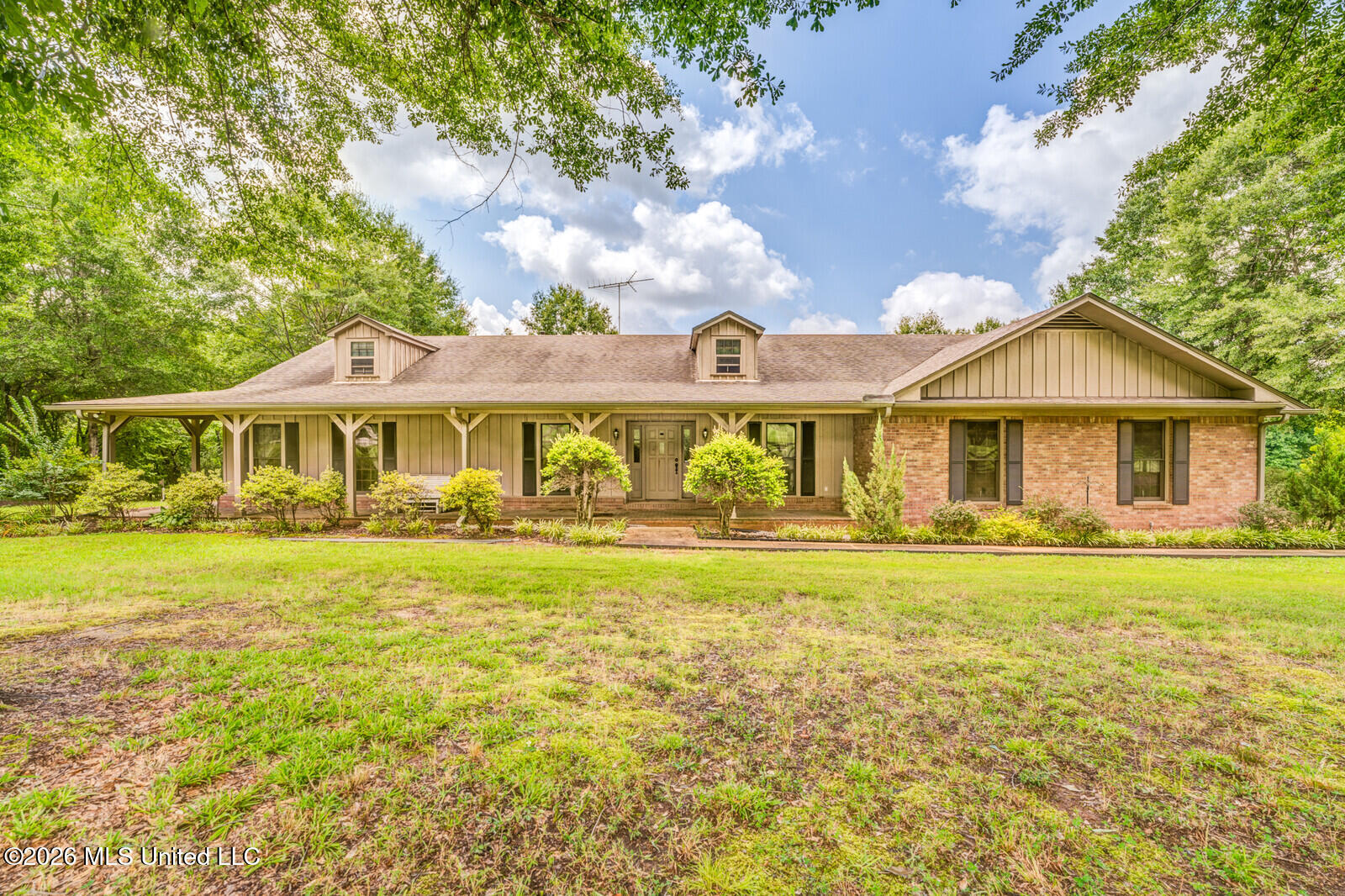 471 Farley Road Byhalia, MS 38611 - Photo 1 of 42 01_DSC03678_79_80_81_82_mls