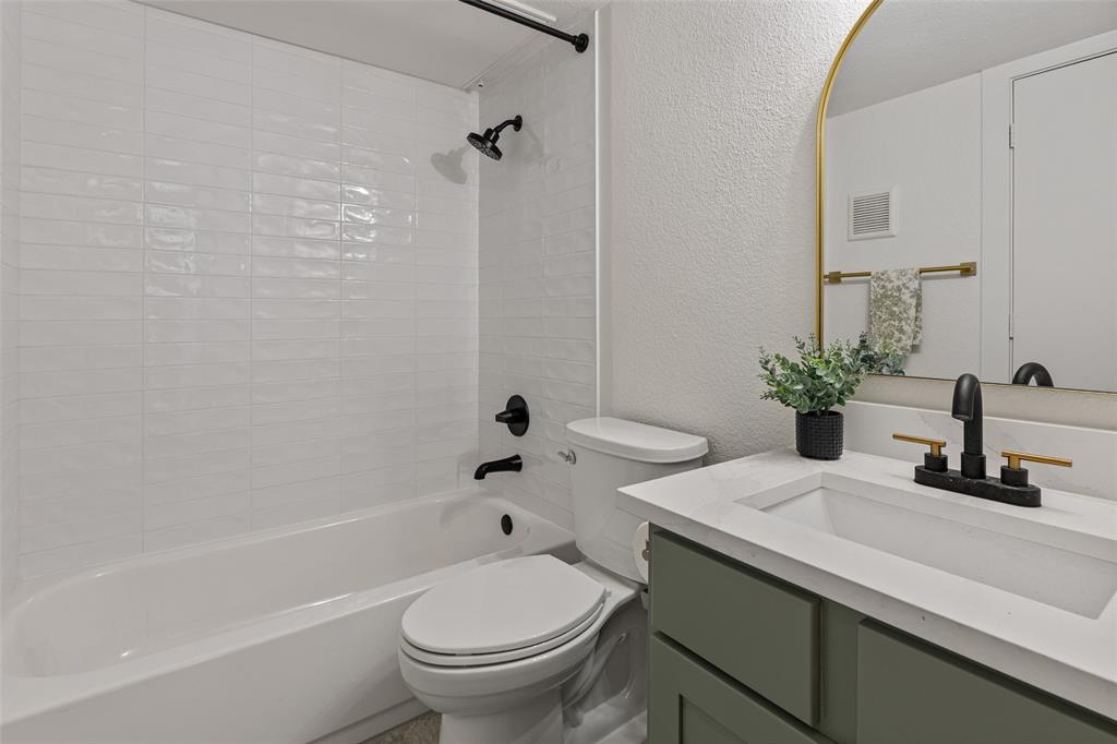 4777 Cedar Springs Road, Unit 3D Dallas, TX 75219 - Photo 12 of 29