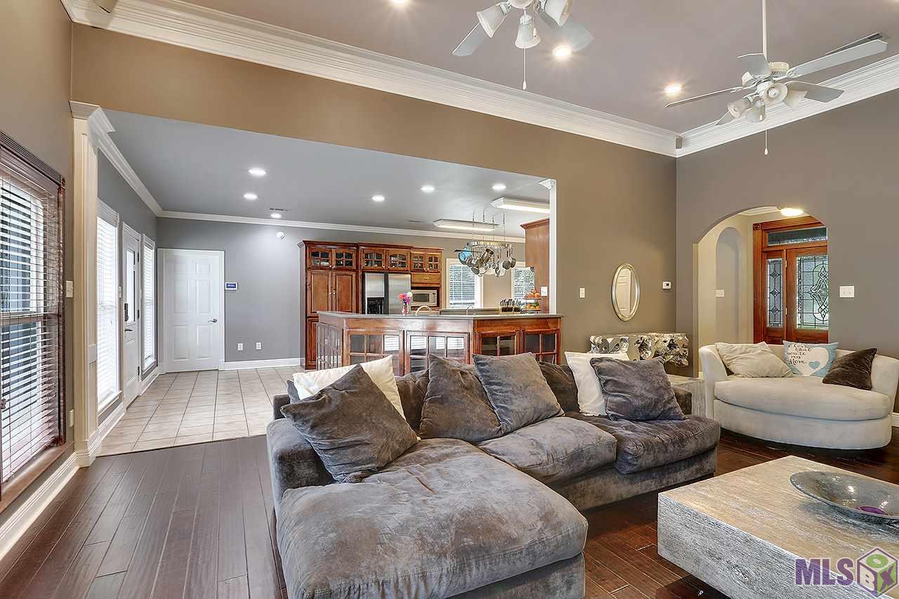 36086 Ridge Road Prairieville, LA 70769 - Photo 5 of 33 Gallery Image 5