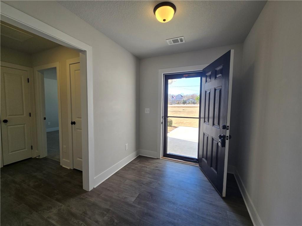 4488 Reed Creek Highway Hartwell, GA 30643 - Photo 5 of 34