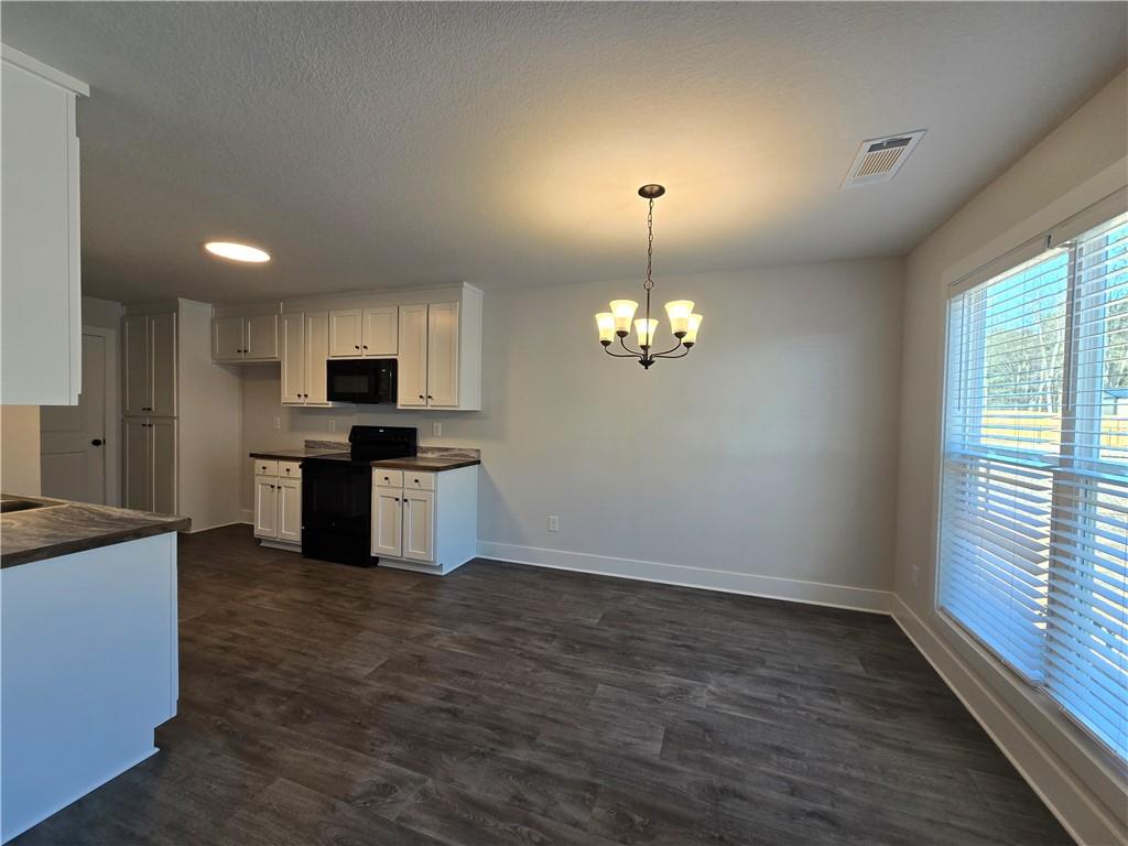 4488 Reed Creek Highway Hartwell, GA 30643 - Photo 8 of 34